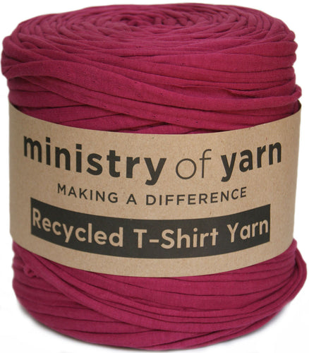 dark red burgundy recycled t-shirt yarn Australia
