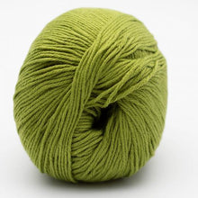 Bold green vegan cotton yarn organic